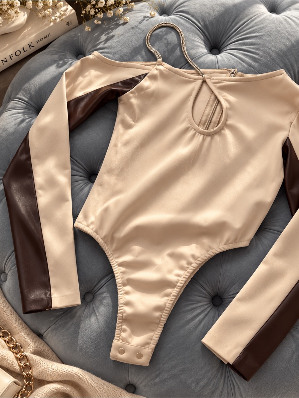 Maniere de voir bodysuit